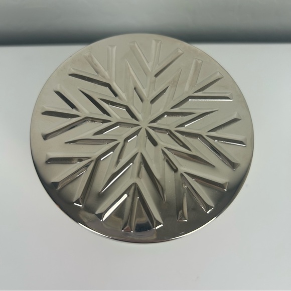 Bath & Body Works Champagne toast snow print scented candle 14.5 oz large - Picture 2 of 7